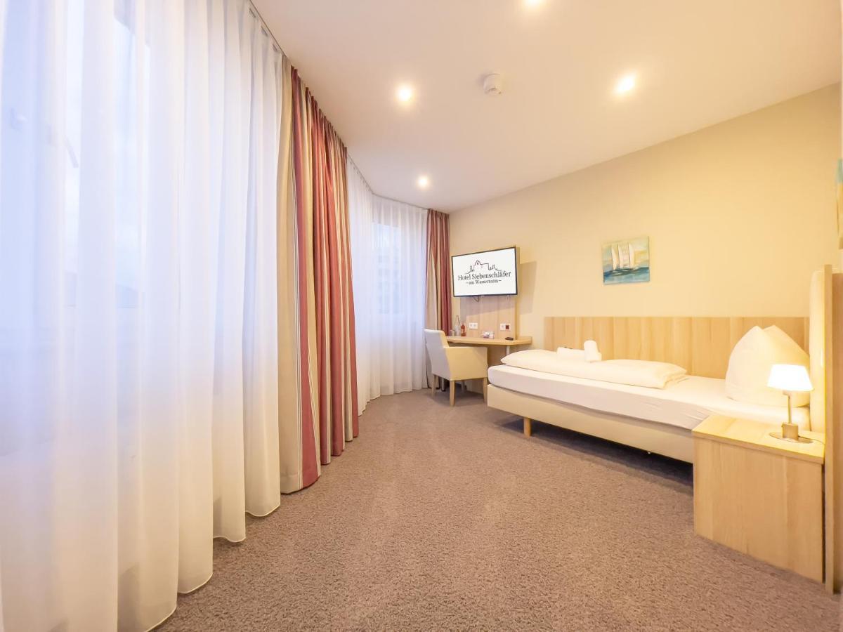 Hotel Siebenschlaefer Am Wasserturm Alsdorf Eksteriør billede